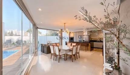 Casa com 3 quartos à Venda - 348m² - 6 vagas