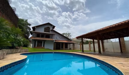 Casa para locação 5 quartos - 650m²