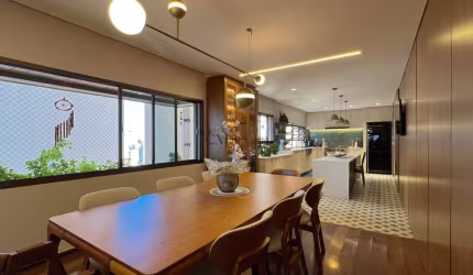 Apartamento com 2 Suítes à Venda - 307 m² -2 vagas