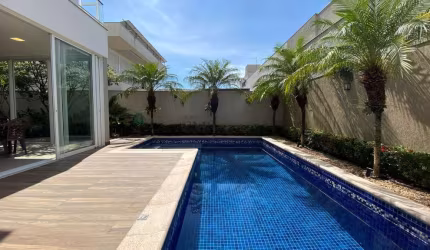 Casa em condomínio - Alphaville 2 | Mobiliada