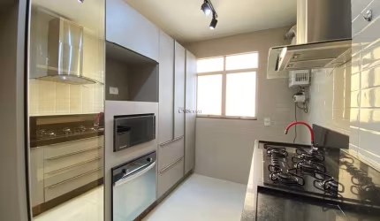 Apartamento com 2 quartos para locação - 84m²