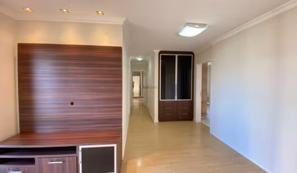 Apartamento para locação com 3 quartos.
