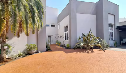 Casa com 5 quartos para venda em Londrina  549m²