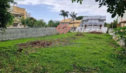 Terreno à venda na Praia Brava, Florianópolis  por R$ 1.400.000