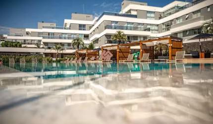 Apartamento com 3 quartos à venda em Jurerê Internacional, Florianópolis , 170 m2 por R$ 5.700.000