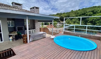 Cobertura com 3 quartos à venda em Jurerê Internacional, Florianópolis , 311 m2 por R$ 3.700.000