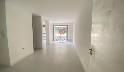 Apartamento com 1 quarto à venda em Jurerê, Florianópolis , 53 m2 por R$ 1.067.000