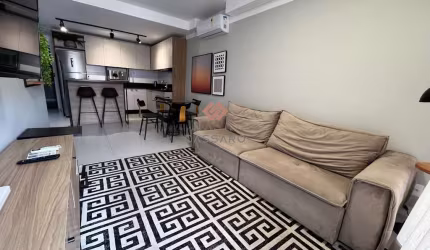 Apartamento com 2 quartos à venda em Jurerê, Florianópolis , 80 m2 por R$ 2.200.000