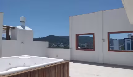 Cobertura com 3 quartos à venda na Agronômica, Florianópolis , 156 m2 por R$ 1.961.655
