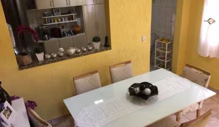 Casa Padrão para Venda em Jardim Santa Lucrécia São Paulo-SP