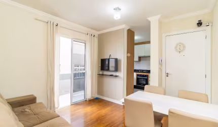 Apartamento Semi mobiliado com 3 Quartos (suíte) - Vaga Coberta