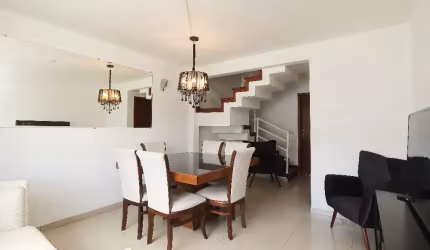 Triplex impecável Loteamento Marinoni - Tanguá