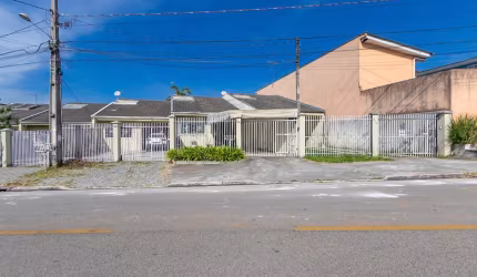 Casa Térrea com 3 Dormitórios – Rua Manágua, 290 – Pinhais/PR