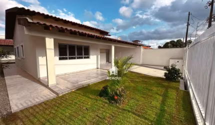 CASA  MUITO BEM LOCALIZADA PROXIMO AO SHOPPIING