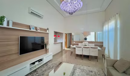 CASA NO MORADA DAS FLORES, TOTALMENTE PLANEJADA, LINDA, ESTUDA PERMUTA!