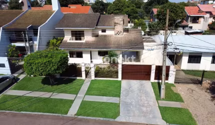 Sobrado em Recanto Tropical  -  Cascavel