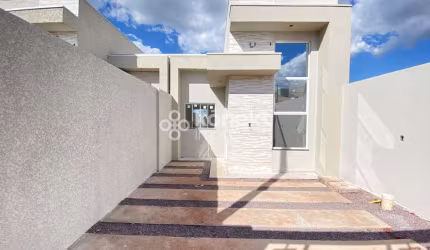 Casa com suíte no bairro Florais do Paraná  -  Cascavel
