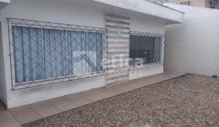 Casa em Bairro Nobre, aconchegante, perfeita para sua família