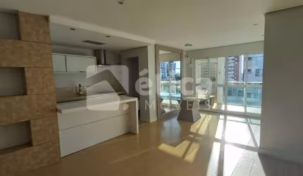 Excelente oportunidade na Vila Operária em Itajaí, apartamento de 3 dormitórios.