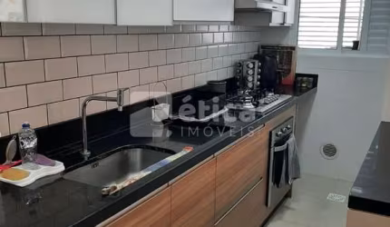 Lindo Apartamento Semi Mobiliado Suíte   01 Dormitório em Condomínio Fechado 1 vaga de garagem