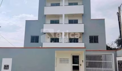 Espetacular Apartamento à Venda em Cordeiros de 3 Dormitórios sendo 1 Suíte com Varanda.