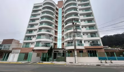 Apartamento mobiliado, Bairro Cabeçudas em Itajaí, bairro nobre da cidade