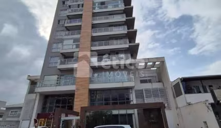 Apartamento com 2 dormitórios para locação no Bairro São João em Itajaí