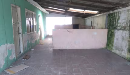 Casa de 4 Dormitórios a Venda no Cordeiros Parte alta em Itajaí - SC