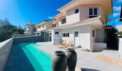 CASA DE ALTO PADRÃO NO BAIRRO AMIZADE