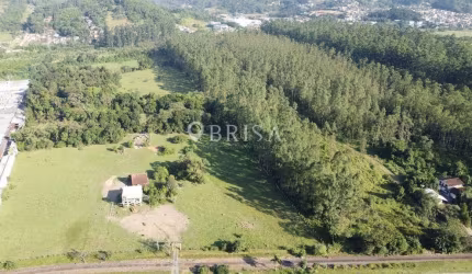 TERRENO COMERCIAL COM 53 MIL METROS NO BAIRRO CENTENÁRIO