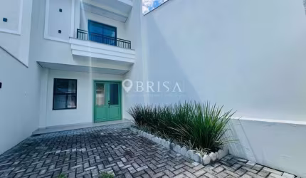 CASA GEMINADA NO BAIRRO JARAGUÁ ESQUERDO