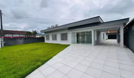 CASA NA VILA LALAU