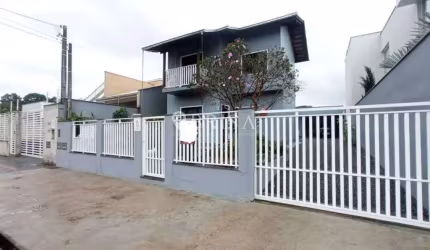 CASA COM PISCINA NO VIEIRA