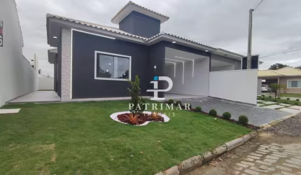 Casa com 3 dormitórios à venda, 112 m² por R$ 660.000,00 - Cajueiros - Maricá/RJ
