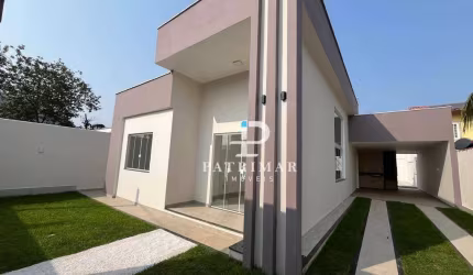 Casa com 3 quartos, piscina e acabamentos de alto padrão à venda por R$ 890.000 em Jardim Atlântico, Maricá.