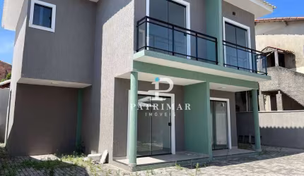 Casa com 2 dormitórios à venda, 72 m² por R$ 350.000,00 - Jardim Atlântico Leste (Itaipuaçu) - Maricá/RJ