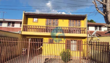 Sobrado com 3 dormitórios à venda, 155 m² por R$ 549.900,00 - Boqueirão - Curitiba/PR