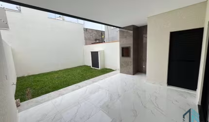 Sobrado a venda com terreno, 03 suítes, ótima localização em São José dos Pinhais PR