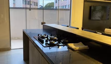 Apartamento 04 quartos com suíte, 02 vagas andar Alto no Água Verde em Curitiba PR