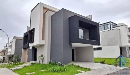 Casa nova em Condomínio, 04 quartos sendo 02 suítes, terraço, no Boa Vista em Curitiba PR