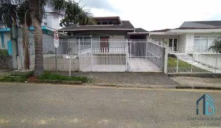 (PERMUTA) Casa a venda com edícula a venda 05 quartos c/suítes, no Jd. Botânico em Curitiba PR