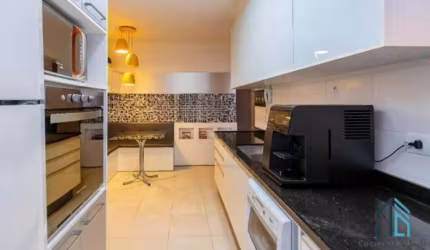 Apartamento MOBILIADO, 03 quartos c/suíte, 02 vagas no Água Verde em Curitiba PR