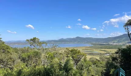 Terreno 14.600 mil m2, a venda em Garopaba na Praia do Silveira Florianópolis SC