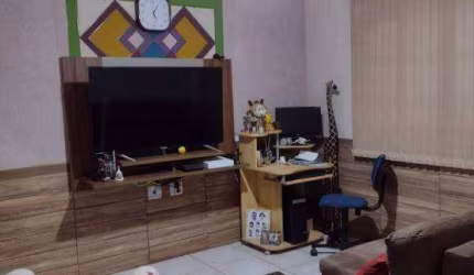 Ótima casa vila Rio Branco