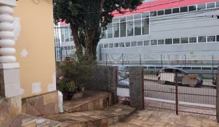 Casa com 2 dormitórios à venda, 120 m² por R$ 600.000,00 - Anhangabaú - Jundiaí/SP
