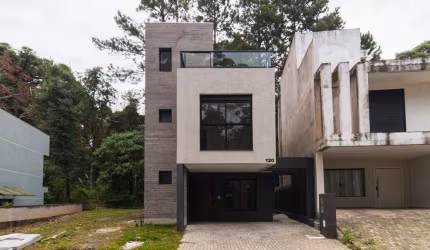 Sobrado com 3 dormitórios à venda, 150 m² no bairro Santa Cândida - Curitiba/PR