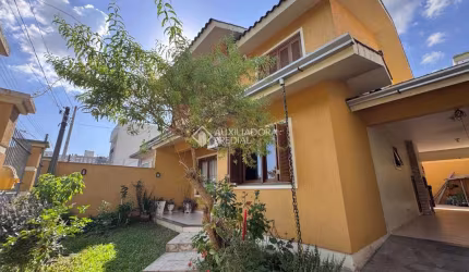 Casa com 4 quartos à venda na Rua da Prosperidade, 78, Estância Velha, Canoas, 178 m2 por R$ 799.900
