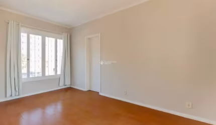 Casa com 3 quartos à venda na Rua Doutor Barcelos, 721, Centro, Canoas, 275 m2 por R$ 2.500.000