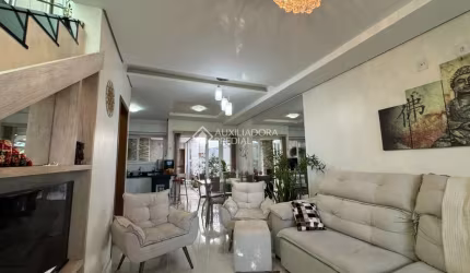Casa com 3 quartos à venda na Rua Luis Alberto Ribeiro de Castro, 83, Estância Velha, Canoas, 177 m2 por R$ 940.000