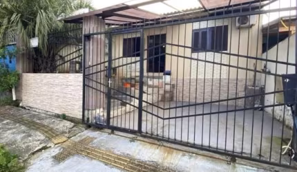 Casa com 2 quartos à venda na Rua Manoel Antonio Ramos, 16, São José, Canoas, 52 m2 por R$ 320.000